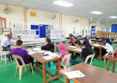 ea708bde 8b46 467d ad1c d8fa4e6c3f5d