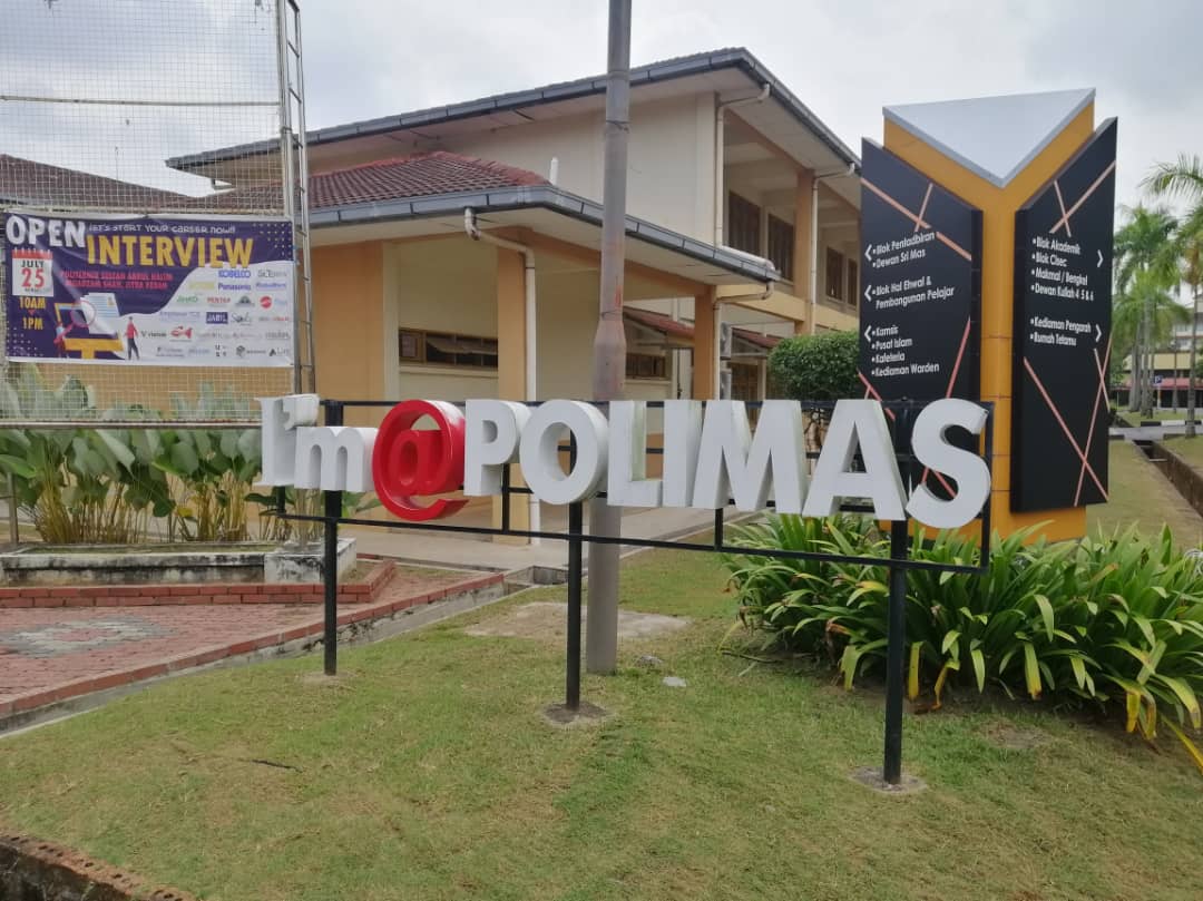 c0f46549 baf3 4739 84a7 256a665dd1af