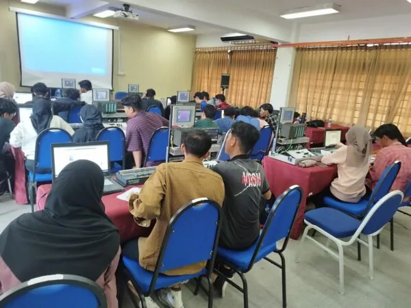 673711b0 dc77 4695 a8a8 ae5c893cef8b