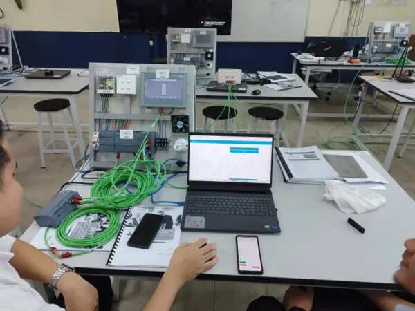 9540d593 0ffe 46f9 a69e a46dcc36c3a7