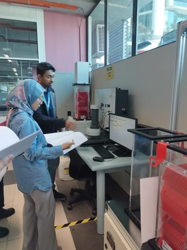 a355aae0 8a01 419a ac44 f85ea99d1607