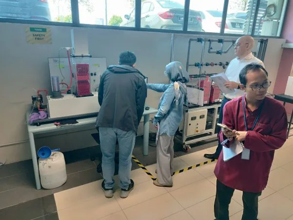 f0b19d03 2c0d 43d1 afa4 e3a8ce496b0f