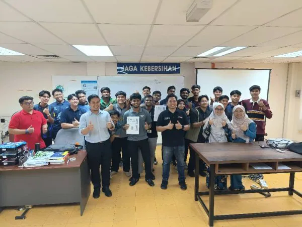 b9f7bf5e 6758 4e60 8567 b3fbb5e25c78